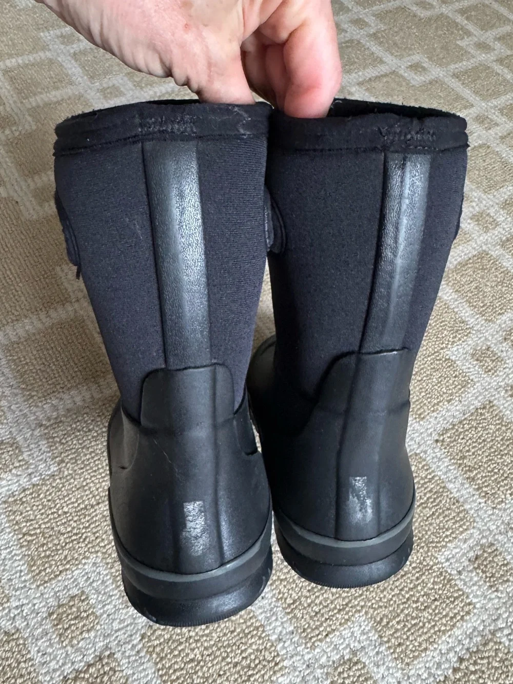 BOGS Kids Grasp Solid Waterproof Insulated Winter Snow Boots Black Size 12
